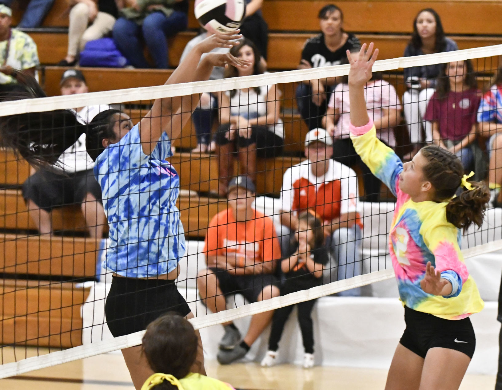 092518 LHS CHS g vb 16.jpg